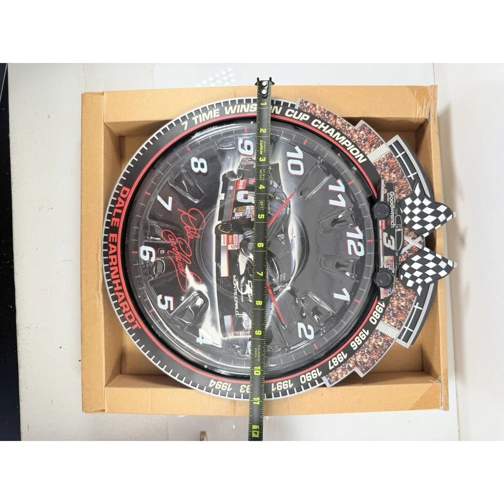 2000 NASCAR Dale Earnhardt Sr Wall Clock with racing sounds  NEW   (AP4)
